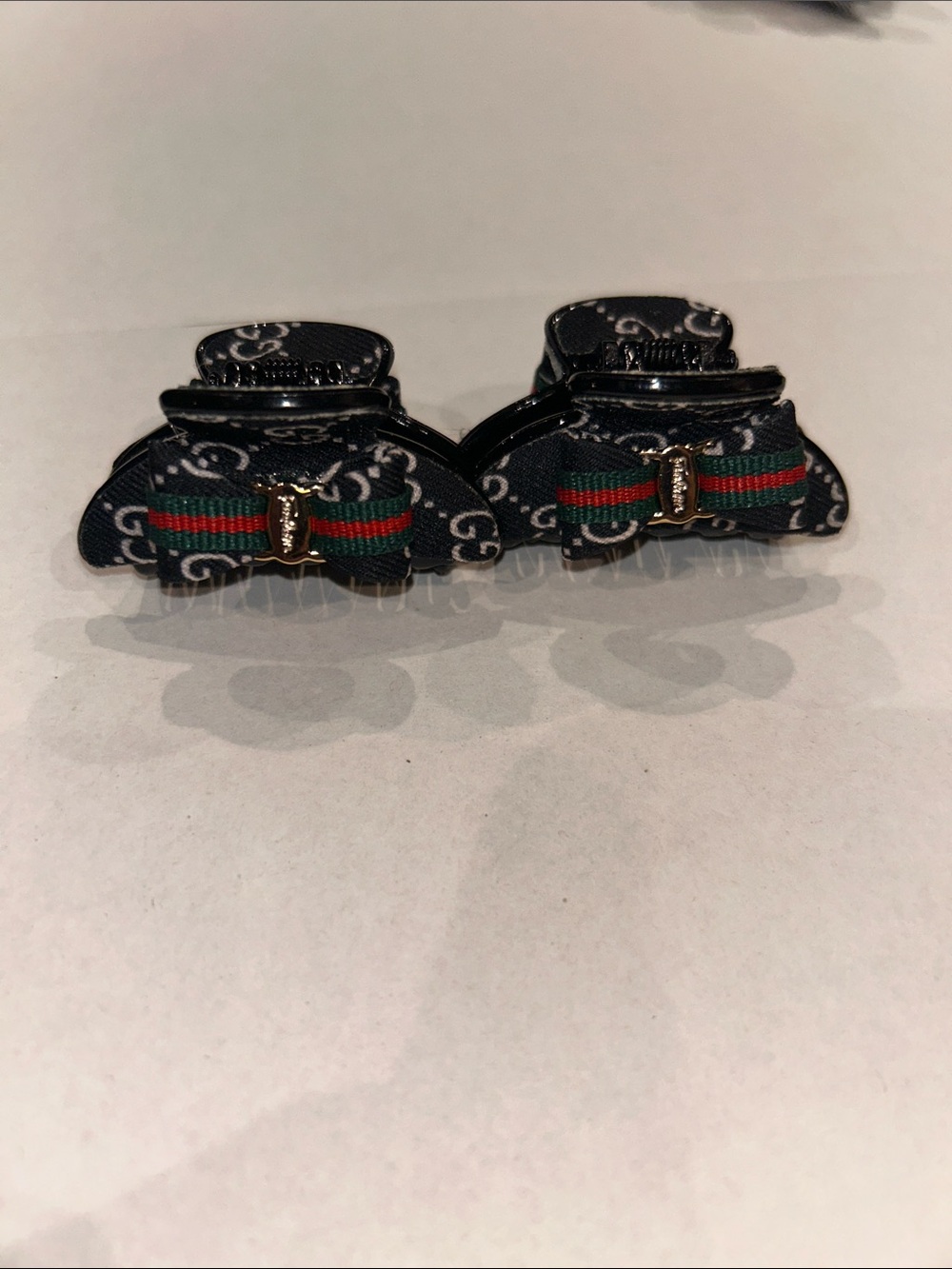 Tiny Clips - Picture 2 of 4